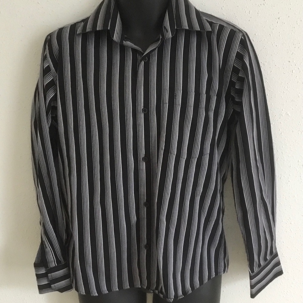 LONG SLEEVES BUTTON UP SHIRT - Picture 3 of 13